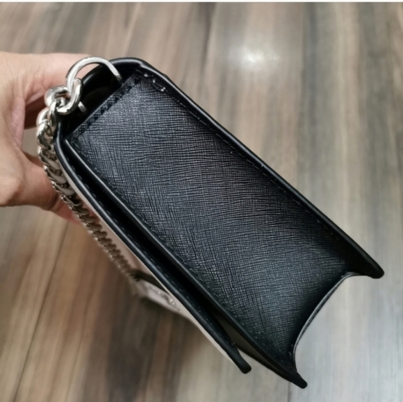 Kate Spade Safiano Leather crossbody bag - Picture 8 of 10